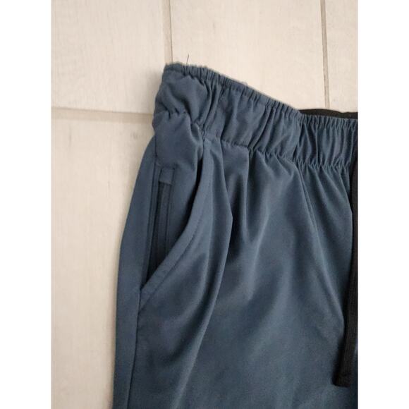 Glacier Performance Leo Pants Joggers Size Medium Nylon Tapered Ankle Athletic - Picture 2 of 6
